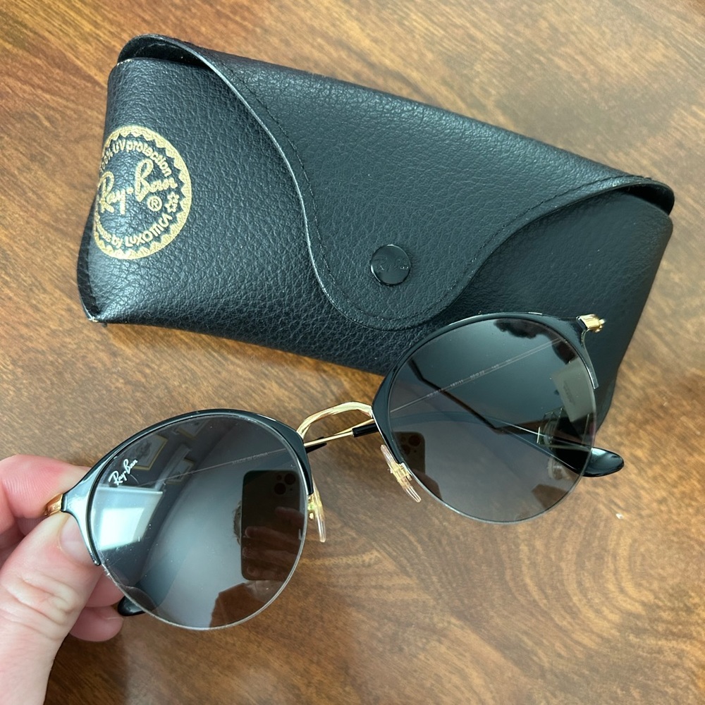 Ray Ban Club Round Sunglasses